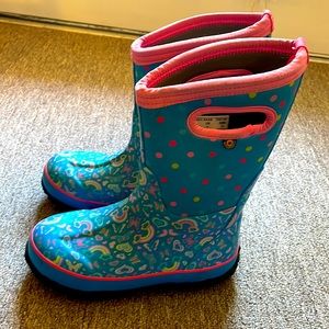 Girls Bogs winter boots-gently used